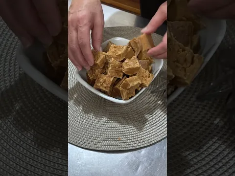 Só dois ingredientes! Doce de leite pronto em 10 minutos