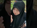 Download Lagu Gadis Desa Pemberani ..!! Manjat Pohon Kelapa Hampir Jatuh #Shorts