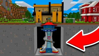 Aparece la CASA de PAW PATROL REALISTA Debajo de MI CASA en MINECRAFT 😱
