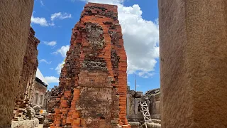 អ្នកលក់ដូរអំពាវនាវឲ្យភ្ញៀវទេសចរ ចូលរួមការពារបរិស្ថានតំបន់ប្រាសាទភ្នំជីសូរ