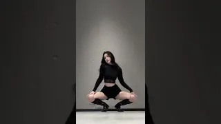 One Of The Girls Slowed The Weeknd JENNIE Lily Rose Depp Dance Cover 