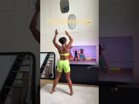You were looking for a summer cardio ? Here it is ! Outfit @Womensbest - code : TARA #dance