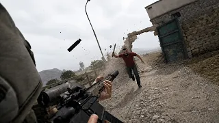 This Is Why Close Quarters Is TERRIFYING in VR