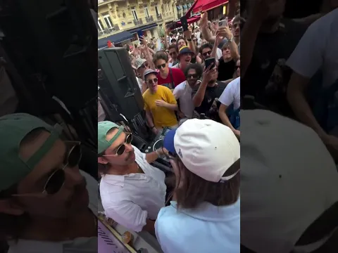 @breakbot & @irfane dropping their classic “Baby I’m yours”