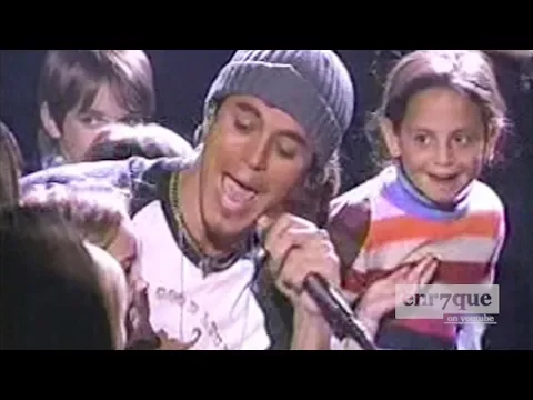 Download MP3 Enrique Iglesias - Addicted (LIVE)
