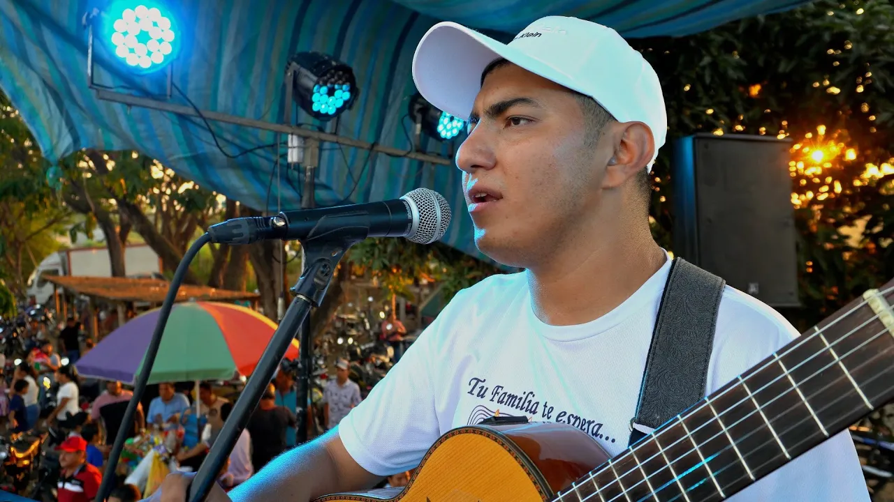 Mix Dos Cariños - La Elegante de Vinces En vivo Mix Dos Cariños - La Elegante de Vinces En vivo