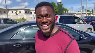 nigerian stars deyemi jimmy and iyanya hawking on the street of lagos