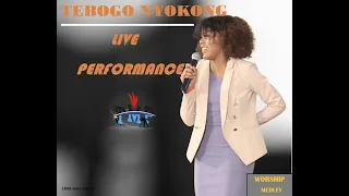 tebogo nyokong worship medley performing live at ckrf gala dinner tmp 