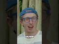 Download Lagu POV: Met je vrienden patat eten tussen de dieren 🦁🍟