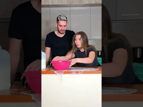#humor Confundí el colador con la taza para llenar 🤣🤣🤣
