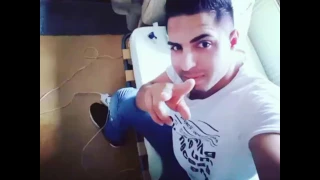 كنتي تقولي ما يفرقنا إلا الموت و للأسف تأخر الموت وافترقنا دندنها
