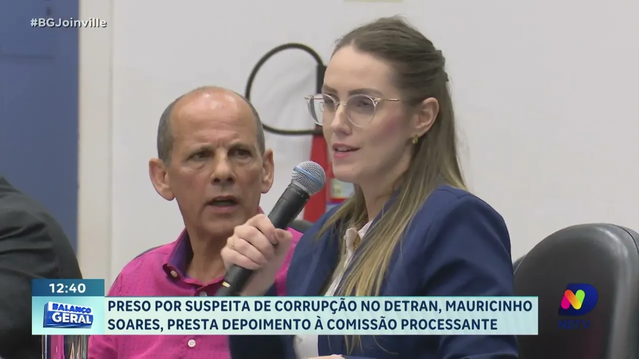 Preso por suspeita de corrupção no DETRAN, Mauricinho Soares, presta depoimento na câmara