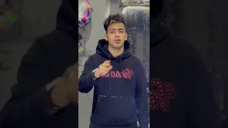 بلال بوله  الحلاق  والمغني   دندنها