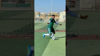 الحسد هو سبب ضعف مستوي سالم الدوسري فى منتخب السعودية سالم يادوسري السعودية الهلال 