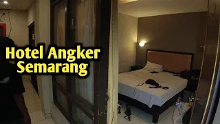 stay in a hotel room where a murder has been had 