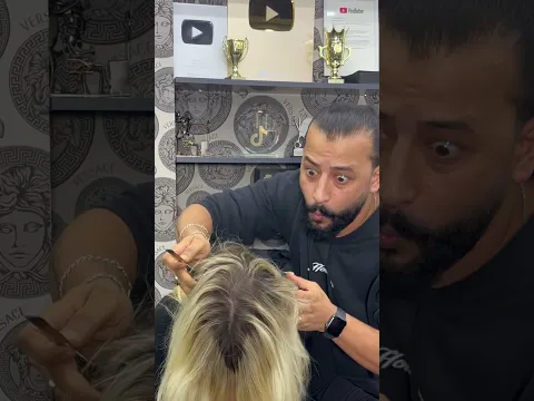Fake blood 🩸 #barber #foryou #bestebarberderwelt #viral #haircut #fyp #funny ##trending # #friseur