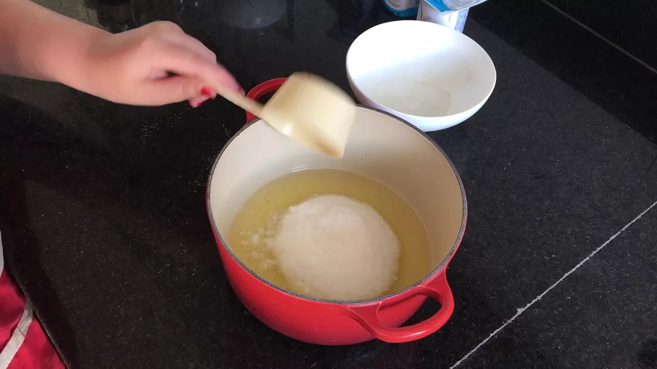 A MELHOR RECEITA DE MOUSSE DE MARACUJÁ QUE JÁ FIZ | SEM LEITE CONDENSADO | Gabriel Freitas. 