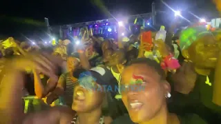 darkovibes is a whole vibe the ladies can t stop loving his performance anytime he is on stage 