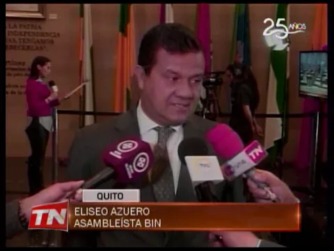 Cuestionamientos la renuncia del fiscal abundan entre asambleístas