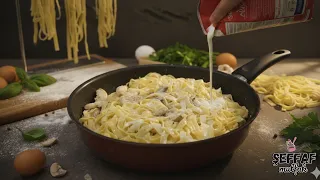 Market Makarnasını Unutun! | Evde Taze Fettucini ve Kremalı Tavuklu Sos