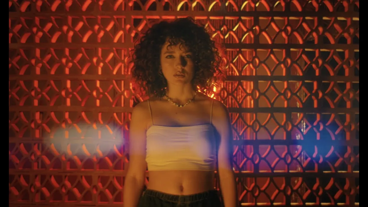 Tiësto - Lay Low (Official Music Video) Tiësto - Lay Low (Official Music Video)
