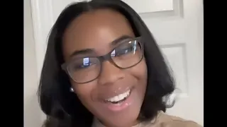 D essence Smiley In America s Best Eyeglasses