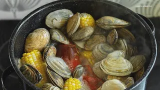 How Cleveland became the country s clambake capital