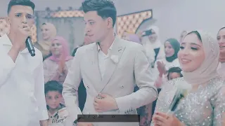 فاجئت صحبتي وغنيت في فرحها بارك الله لكما احمد النجار 