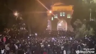 لحظة تحرير القدس ودخول الشعب الفلسطيني الرائع القدس وسجودهم من الفرحة الفيديو مؤثر جدا شاهد للآخر دندنها