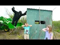 Download Lagu Finding an Abandoned House Full of Treasure | Tractors for kids