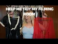 Sammy Thighs Filming Room - How Many Clothes