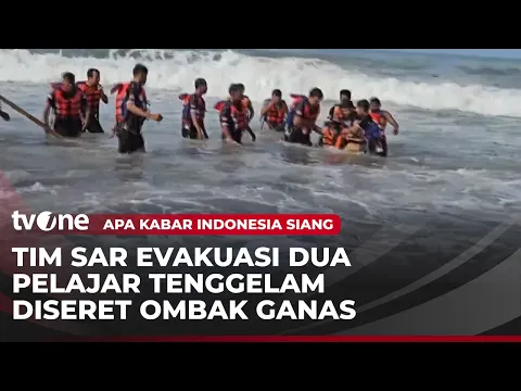 Detik-detik Aksi Penyelamatan Dua Pelajar Tenggelam di Parangtritis