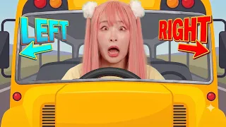 wheels on the bus  ♪ by おどりっぴぃのおへや