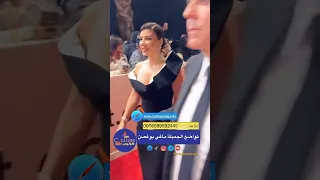 تواضع النجمة الجميلة ماغي بو غصن في مهرجان البحر الأحمر السينمائي وهكذا أطل ت مع زوجها كوليس 