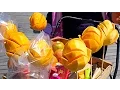 Download Lagu New York City Street Food - Mango Flower with Chili