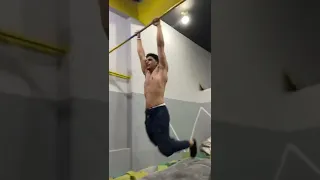 عامل نفسي مش داري 