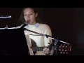 Sofia performing “sunsets for somebody else “ by Jack Johnson