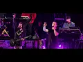 Download Lagu Linkin Park \u0026 Gavin Rossdale - Leave Out All The Rest (Live Hollywood Bowl 2017)