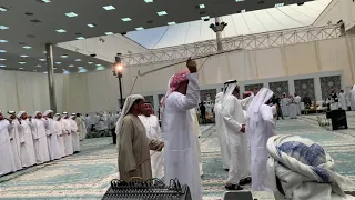 مطر بن سالم النيادي  ما بخلي ملازيمي دندنها