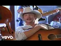 Download Lagu Alan Jackson - Little Bitty (Official Music Video)