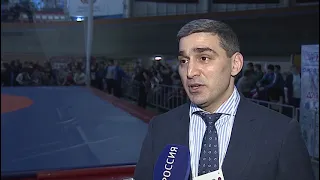 В Омском велотреке — последний соревновательный день по греко-римской борьбе