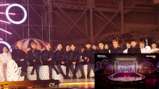 Download 161119 EXO reaction to TWICE Cheer Up/TT @ MMA 2016 MP3