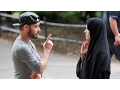 Download Lagu MUSLIM WOMAN SLAPPED IN PUBLIC EXPERIMENT MP3