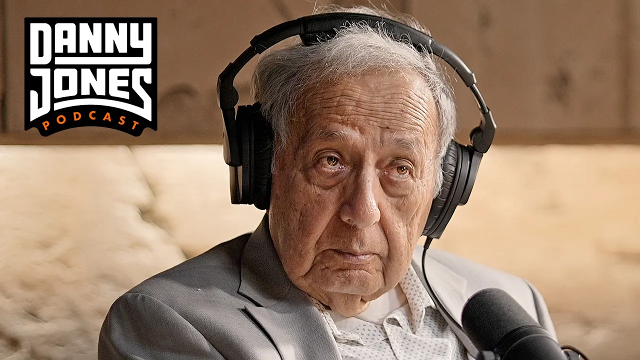 Nuclear Warfare Officer WARNS Unknown Objects Stalking Nuke Launch Sites | Robert Salas