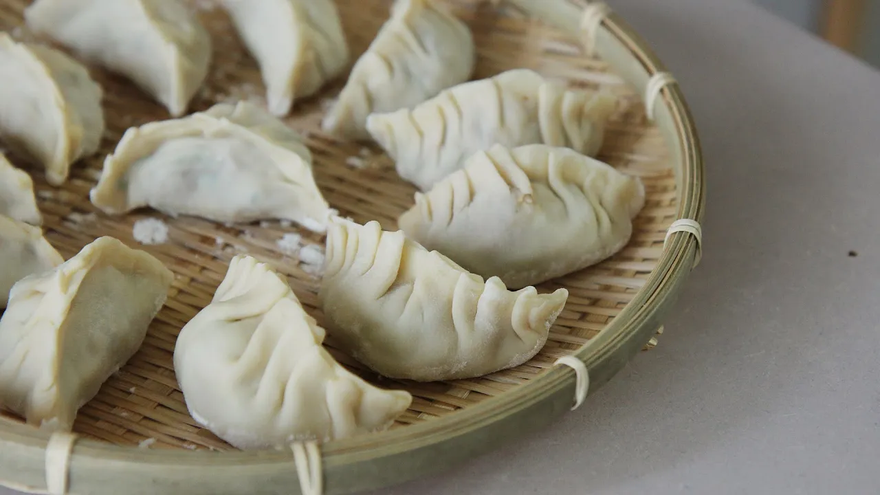 [4K]   ,  : Hobak-Pyeonsu (Zucchini Dumpling) : Honeykki 