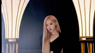 اغنيه اجنبية على صور روزي من Black Pink 