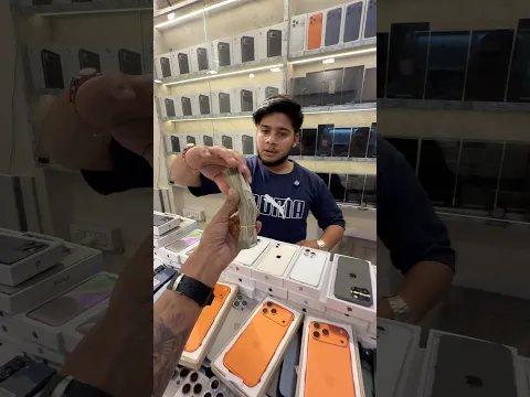 50 Hazar Me 5 iPhone Aa Gaye 😱🔥 #shorts #viral #iphone #market #youtubeshorts #mobile