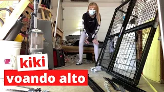 Gringa Busting A Move The Kiki Slide 