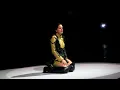ROSALÍA - COMO UN G (MOTOMAMI World Tour 2022 - Live from Spain)