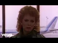 Reba McEntire - Whoever s In New England